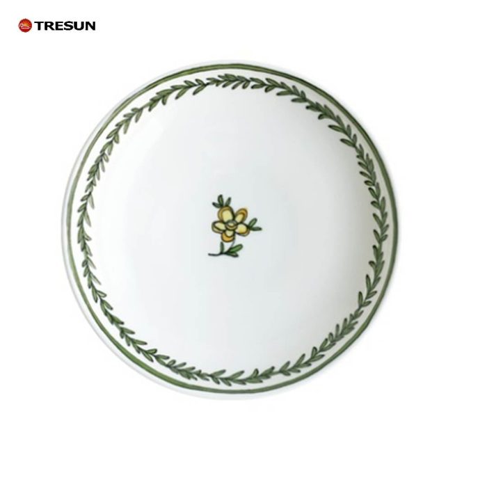 The Daisy Chain Canape Plate Set